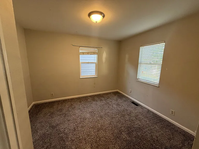 1349 Kenton St — Photo 19