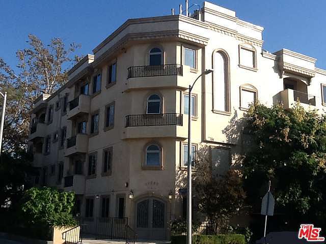 1st image of 11280 La Maida St