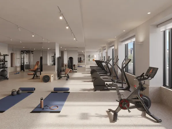 16 Dupont Street image 6 of 17