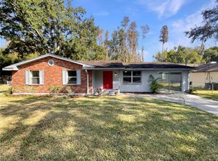 16423 Lake Byrd Dr, Tampa, FL 33618