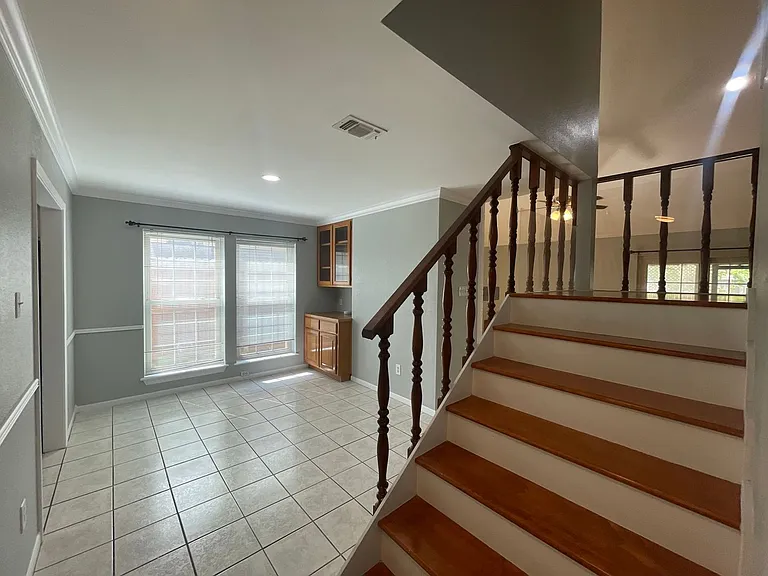 4625 Vail St — Photo 3
