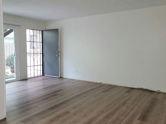 4th image of 4531 Kansas St APT 3