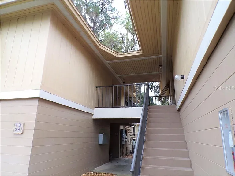 110 Cypress Woods Ct #2B — Photo 3