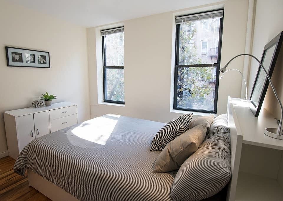 1st image of 11 Commerce St #2B
