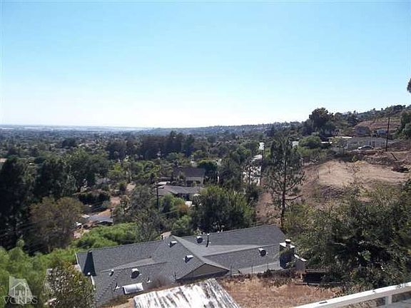 4th image of 153 Valencia Dr