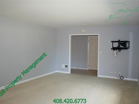 3rd image of 1636 York St
