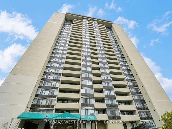3300 Don Mills Rd Unit 510, Toronto, ON M2J 4X7