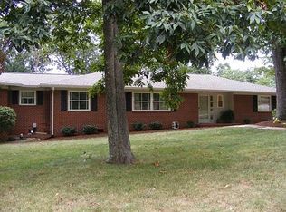 3564 Lake Vista Dr, Chattanooga, TN 37416