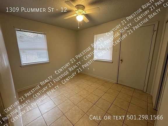 5th image of 1309 Plummer Dr APT 12
