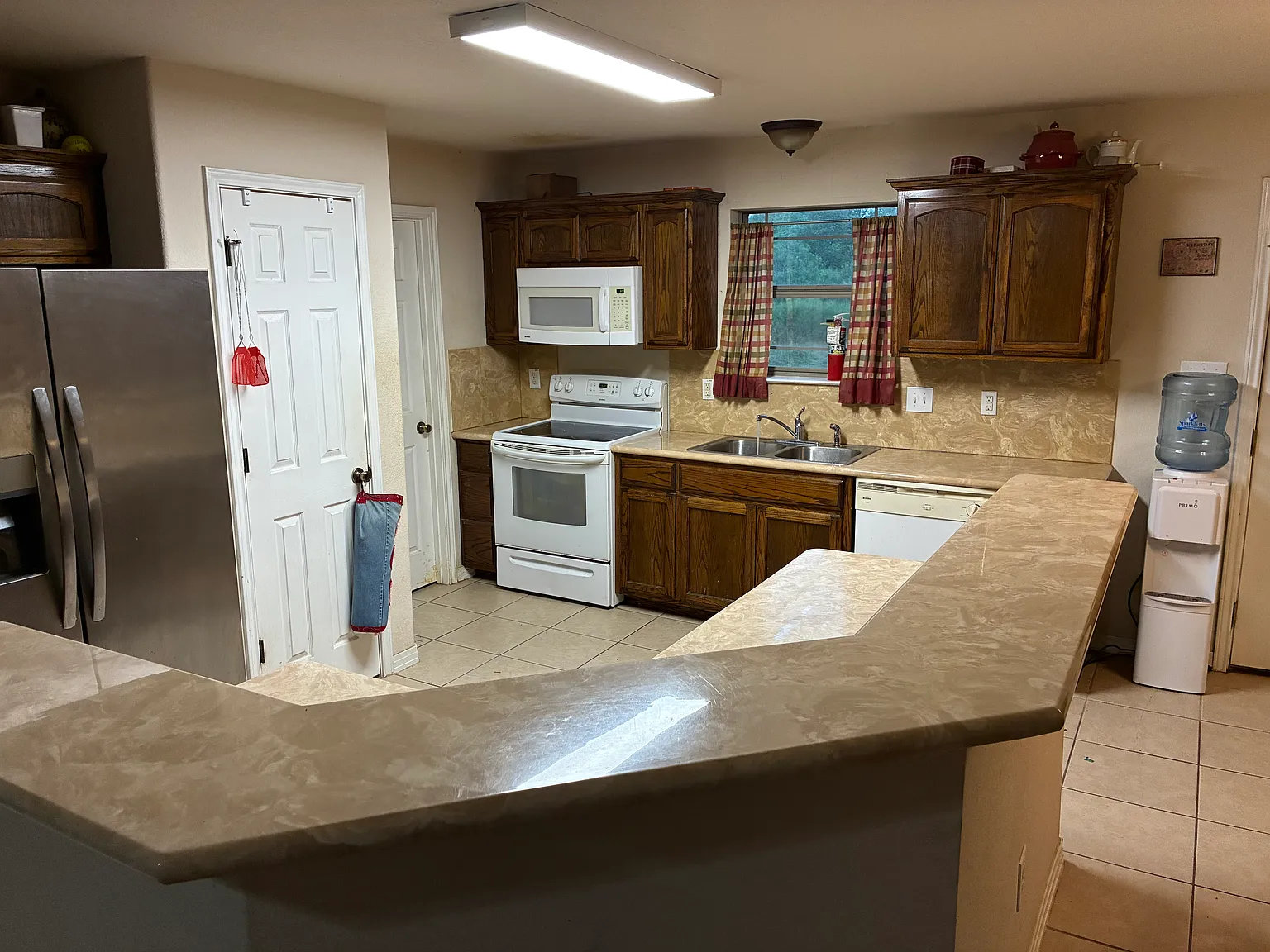 4 bed, 1705 sqft, $1,775 — Photo 2