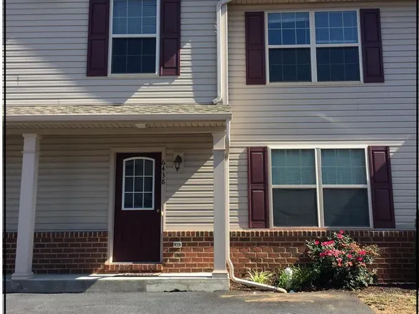 6438 Creekbend Dr, Mechanicsburg, PA 17050