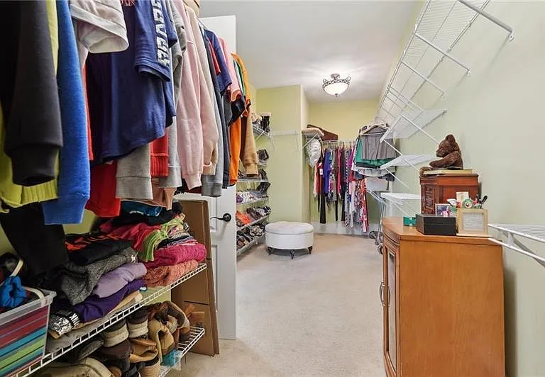 343 Summer Garden Dr — Photo 49