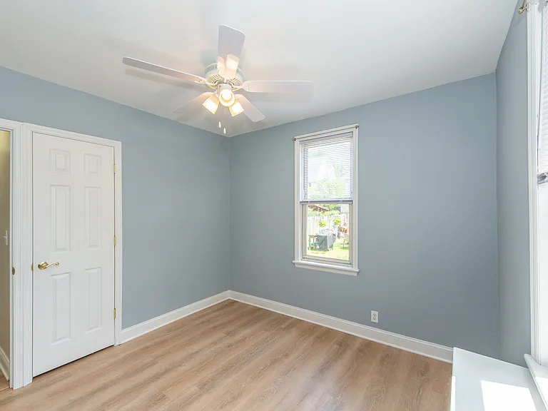 91 Walnut St — Photo 13