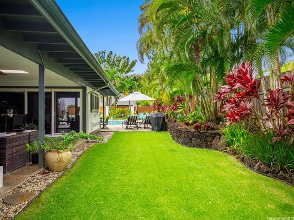 56 Namala Pl, Kailua, HI 96734