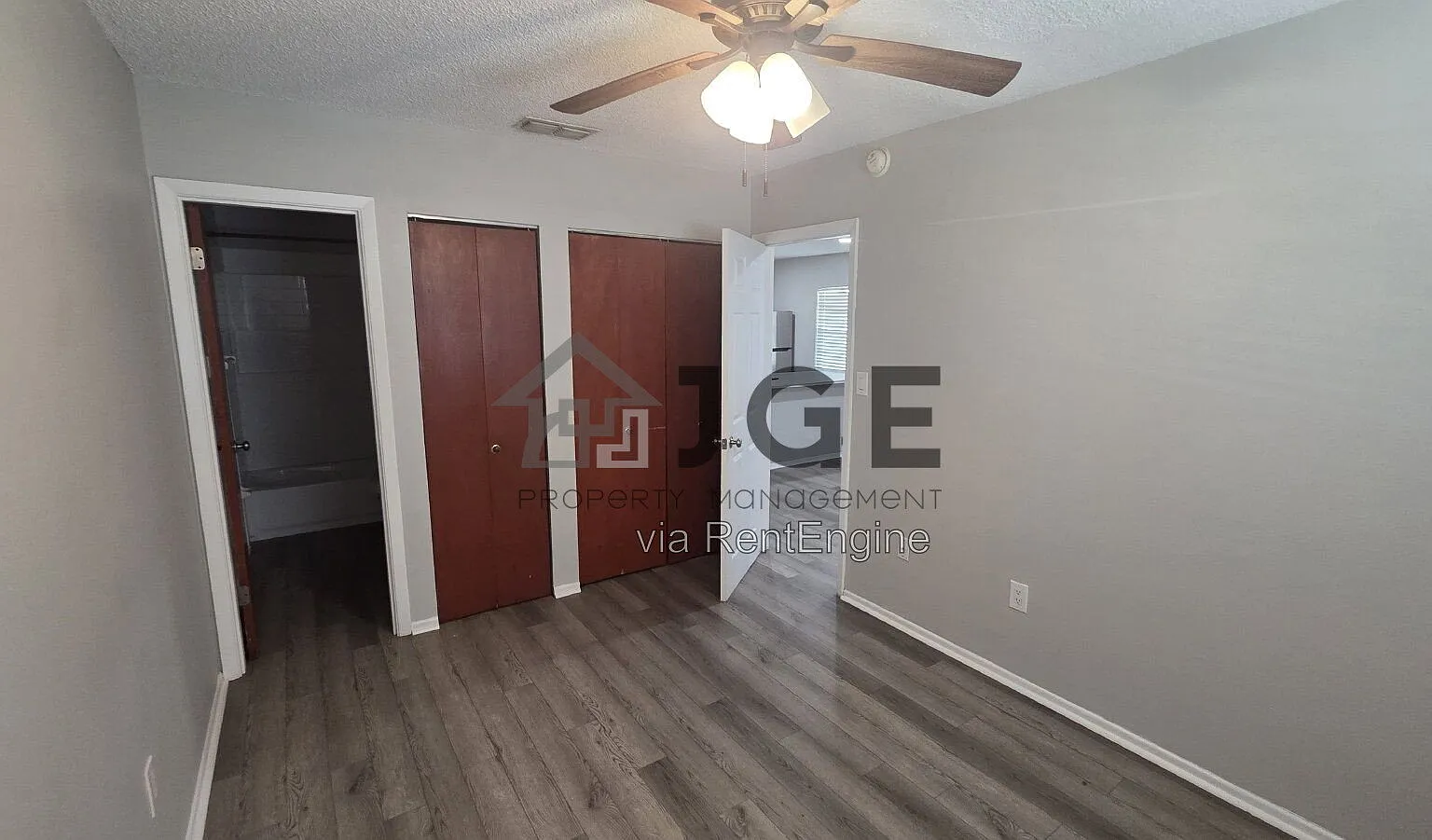 1801 3rd Ct SE — Photo 4