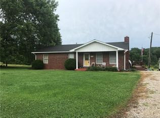 1528 S Jenkins Rd, Milltown, IN 47145
