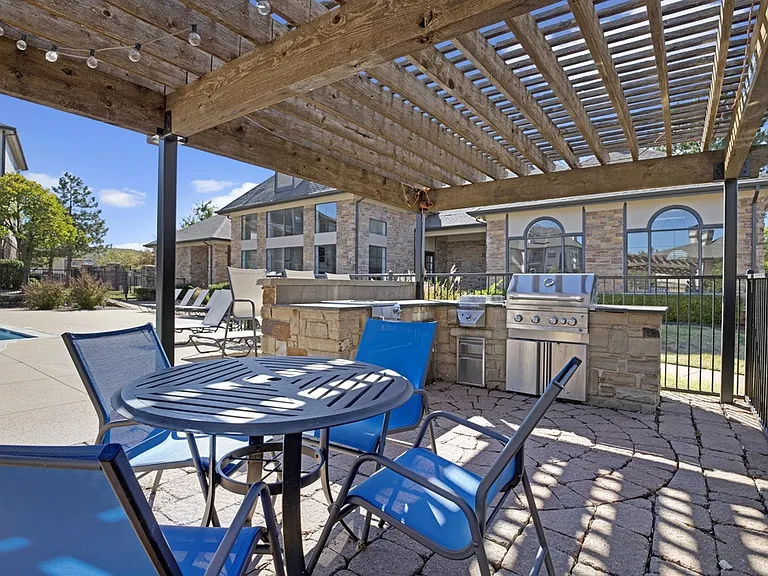 Stoneleigh on May Apartment Homes — Photo 15