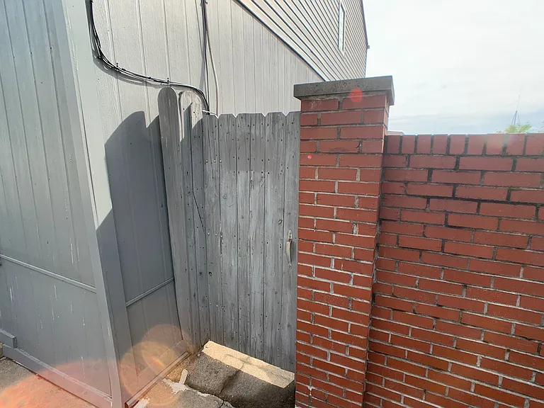 35 Wyoming St — Photo 42