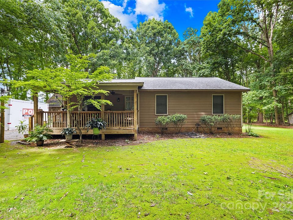 1st image of 1424 Majestic Forest Ln