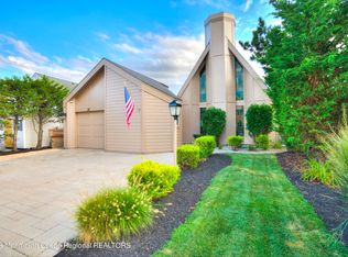 37 Egbert St, Bay Head, NJ 08742