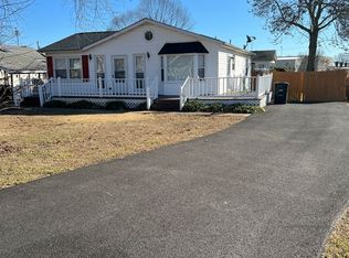 218 2nd St, Colonial Beach, VA 22443