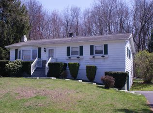 15 Pattie Pl, Wappingers Falls, NY 12590