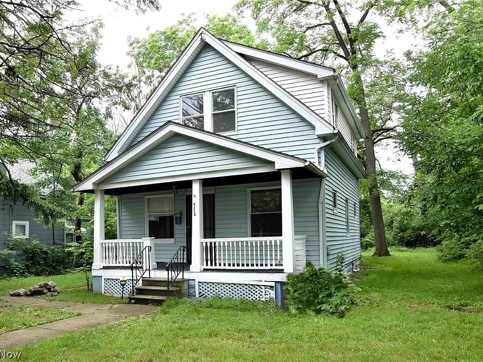 1st image of 4230 E 163rd St