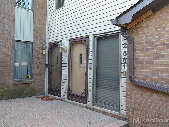 3rd image of 25606 Island View Dr S