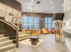 395 Dundas St W