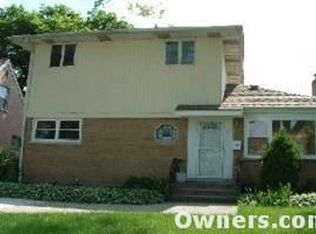 119 Elm St, Glenview, IL 60025
