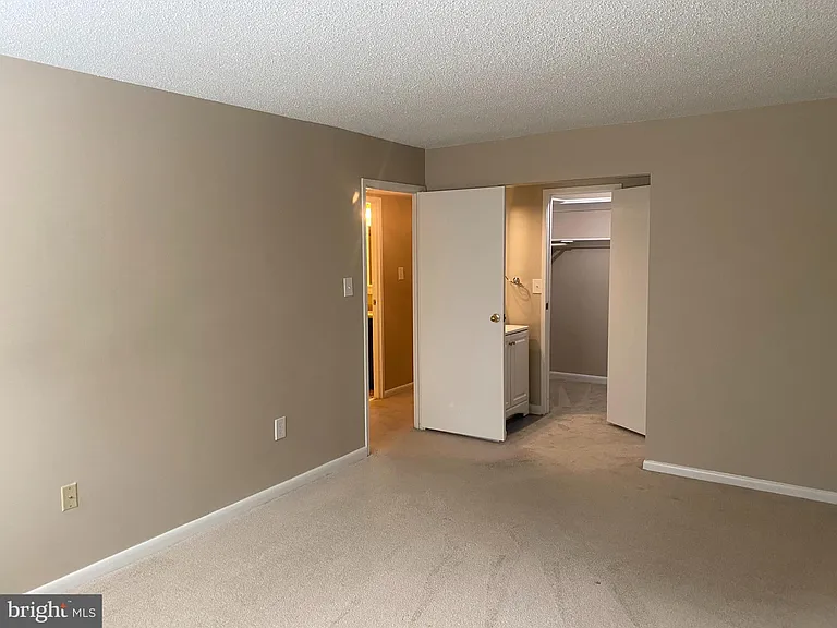 11723 Karbon Hill Ct #T3 — Photo 19