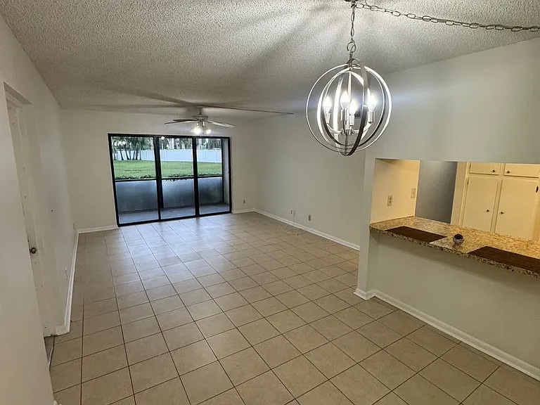 703 Sunny Pine Way #C1 — Photo 5