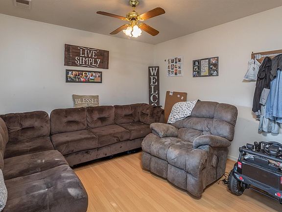 2nd image of 213 Lauren Dr