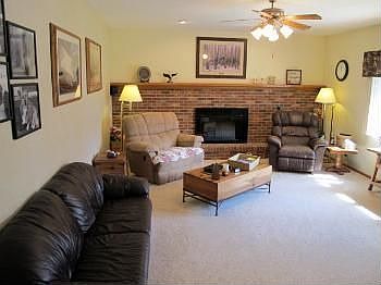 2nd image of 2935 Newman Cir