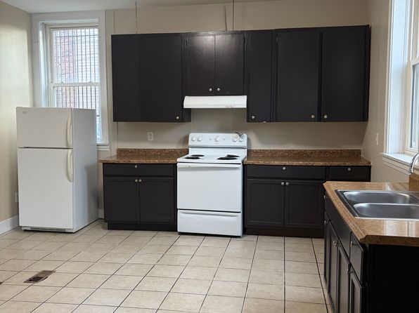 4138 S Archer Ave #214