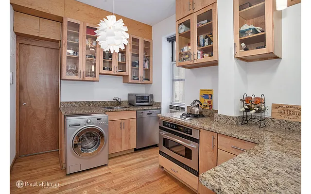 Sold by Douglas Elliman | media 2