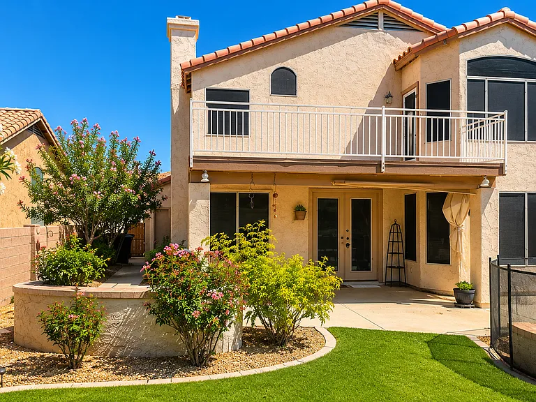 1729 W Canary Way — Photo 3