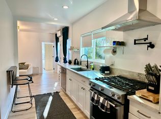 1123 Laveta Ter, Los Angeles, CA 90026
