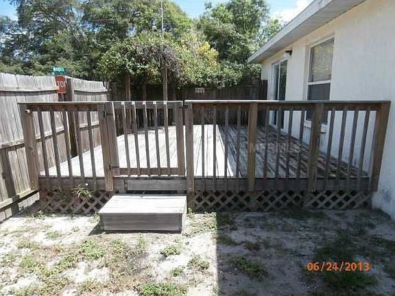 4th image of 4160 15th Ave S