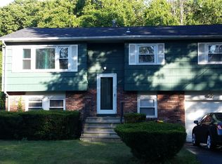 201 Phillips Rd, Somerset, NJ 08873