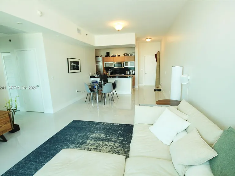 950 Brickell Bay Dr #5000 — Photo 7