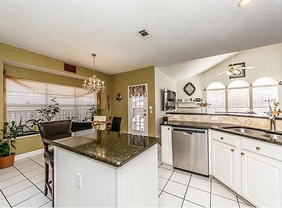 2nd image of 1612 Chester Dr