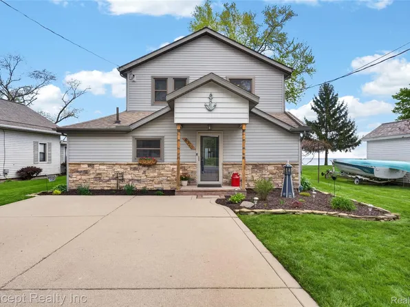4720 Long Rd, Newport, MI 48166