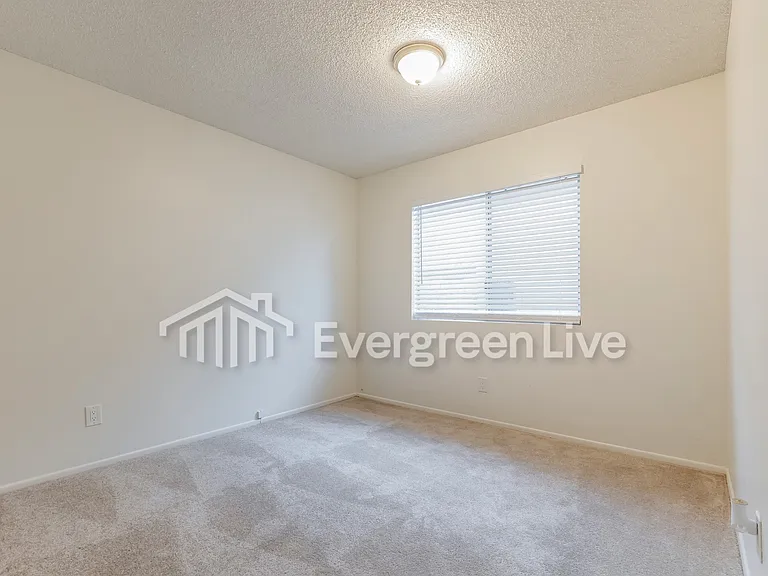 4301 W Blacksmith St — Photo 17