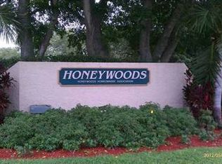 8300 SW 12th St, Pembroke Pines, FL 33025