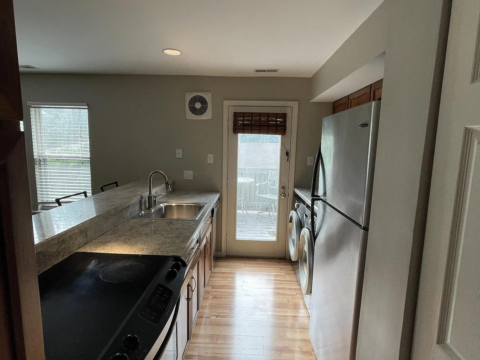 DF - Laclede Avenue, Unit F 4367 - 1 — Photo 3