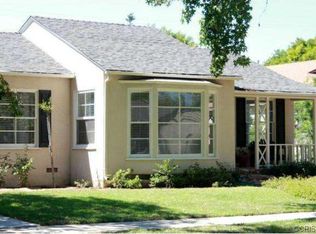 17414 Gilmore St, Van Nuys, CA 91406