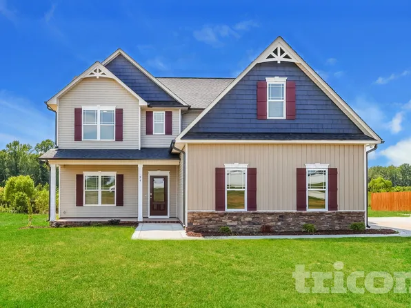 94 Hazelwood Rd, Lillington, NC 27546
