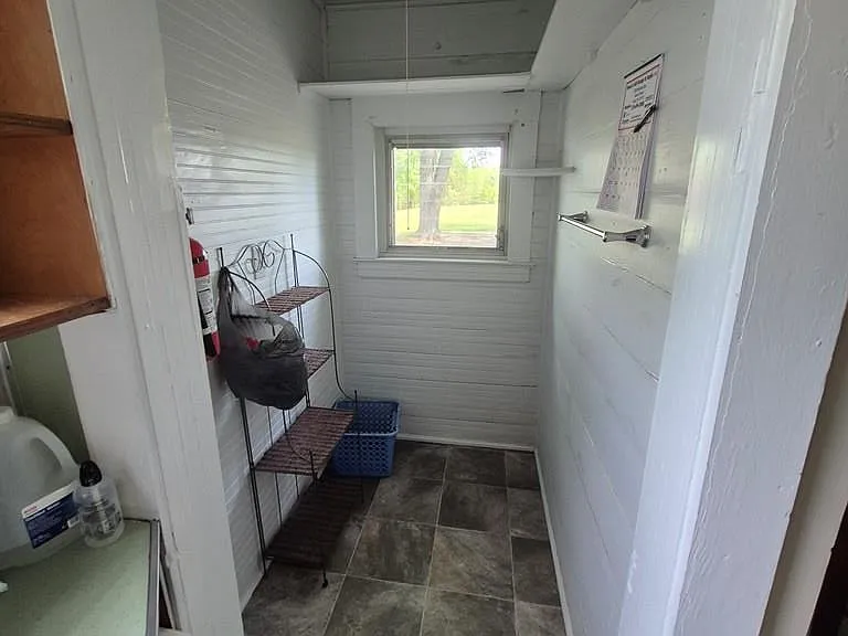 82 Maple Leaf Rd — Photo 3