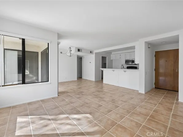 4212 Apricot Dr #4212, Irvine, CA 92618